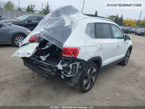 2024 Volkswagen Taos VIN 3VV4X7B28RM012588 фото 5