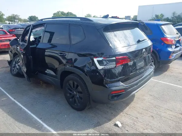 3VV5X7B22RM005981 — 2024 Volkswagen TAOS, фото 3 с аукциона IAAI 24.09.2026, REPOSSESSION