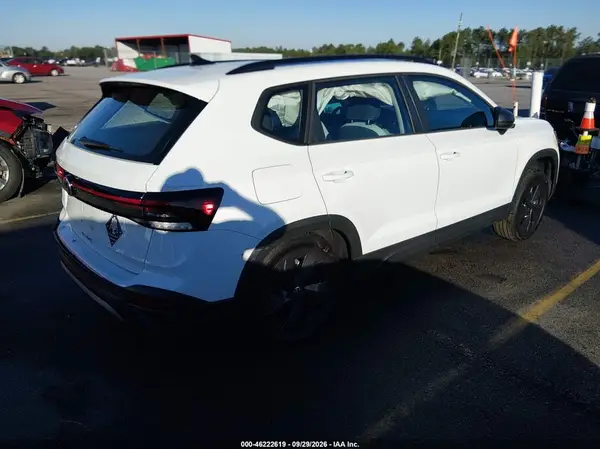 3VV5C7B22TM022671 — 2026 Volkswagen TAOS, фото 4 с аукциона IAAI, Задняя часть слева