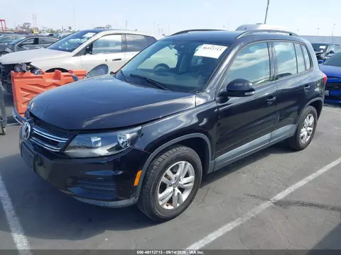2017 Volkswagen Tiguan 2.0t/2.0t S VIN WVGAV7AX2HK014326 фото 2
