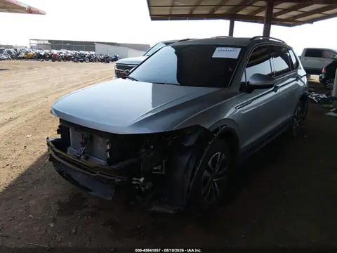 2024 Volkswagen Tiguan 2.0t S VIN 3VVRB7AX7RM225579 фото 2