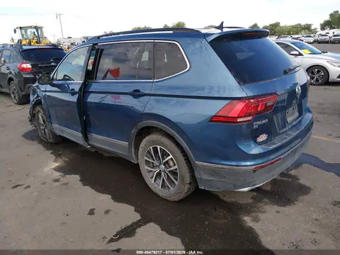 2020 Volkswagen Tiguan 2.0t Se/2.0t Se R-line Black/2.0t Sel VIN 3VV2B7AX5LM115221 фото 3