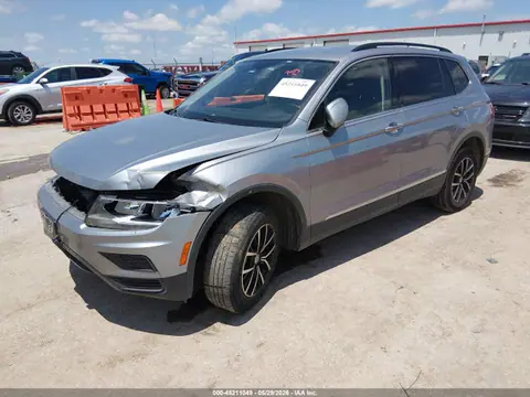 2021 Volkswagen Tiguan 2.0t Se/2.0t Se R-line Black/2.0t Sel VIN 3VV3B7AXXMM087759 фото 2