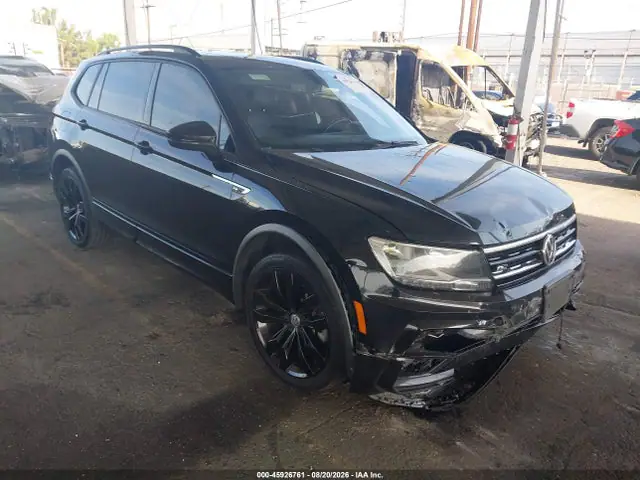 3VV3B7AXXMM035743 — 2021 Volkswagen Tiguan 2.0T SE/2.0T SE R-Line Black/2.0T SEL, Передняя часть (Front End), фото до ремонта