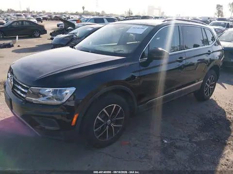2021 Volkswagen Tiguan 2.0t Se/2.0t Se R-line Black/2.0t Sel VIN 3VV3B7AXXMM100171 фото 2