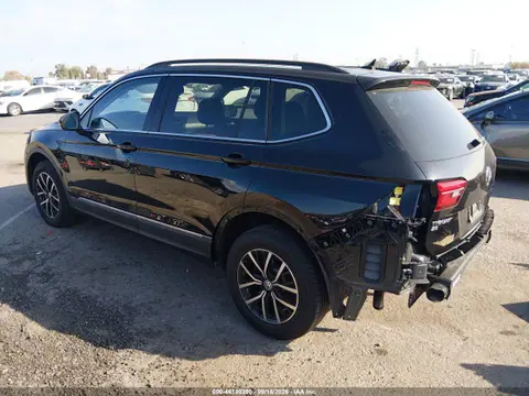 2021 Volkswagen Tiguan 2.0t Se/2.0t Se R-line Black/2.0t Sel VIN 3VV3B7AXXMM100171 фото 3