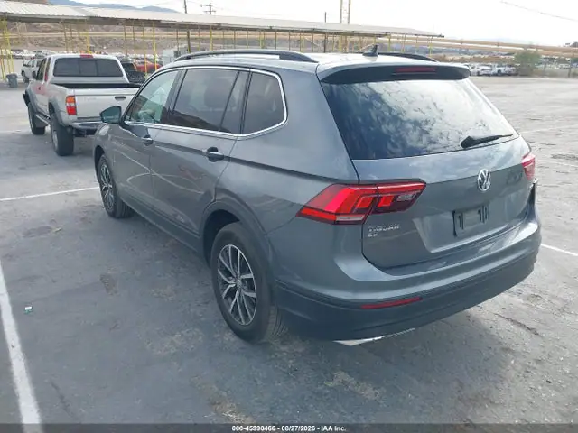 3VV2B7AX5KM160156 — 2019 Volkswagen Tiguan 2.0T SE/2.0T SEL/2.0T SEL R-Line/2.0T SEL R-Line Black, фото 3 с аукциона IAAI 14.10.2026, Задняя часть справа