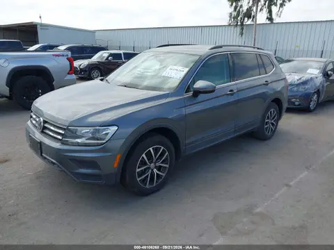 2019 Volkswagen Tiguan 2.0t Se/2.0t Sel/2.0t Sel R-line/2.0t Sel R-line Black VIN 3VV3B7AX6KM139904 фото 2