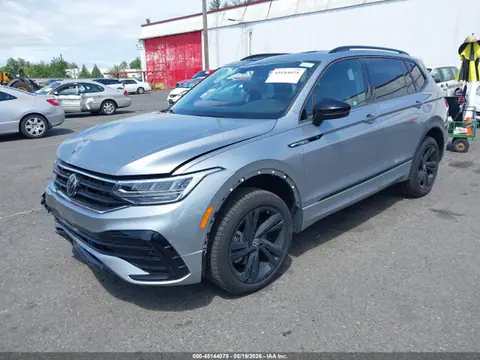 2024 Volkswagen Tiguan 2.0t Se R-line Black VIN 3VV8B7AX7RM189386 фото 2