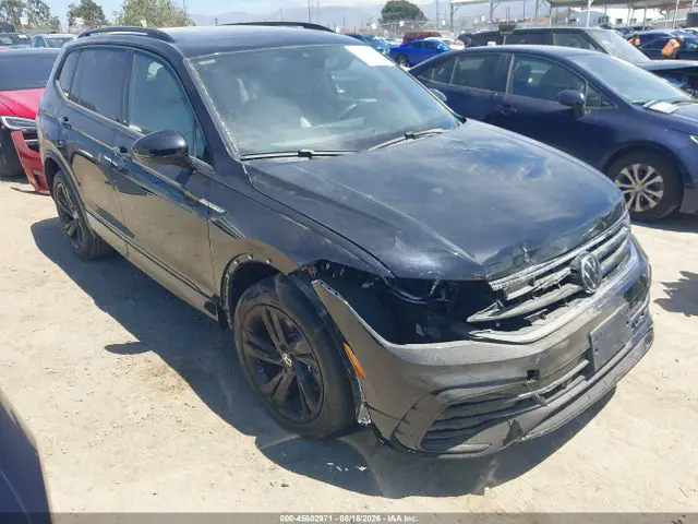 3VVCB7AX1RM003044 — 2024 Volkswagen Tiguan 2.0T SE R-Line Black, Передняя часть (Front End), фото до ремонта