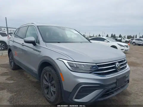 3VVNB7AX2PM007304 — 2023 Volkswagen Tiguan 2.0T SE, Левый бок (Left Side), фото до ремонта