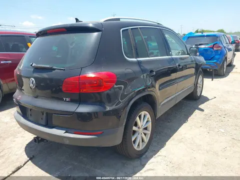 2017 Volkswagen Tiguan 2.0t Wolfsburg Edition VIN WVGRV7AX6HK011979 фото 4