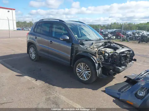 WVGJV7AX5GW589141 — 2016 Volkswagen Tiguan Comfort/High/R-Line/Sp Ed, Передняя часть (Front), фото до ремонта