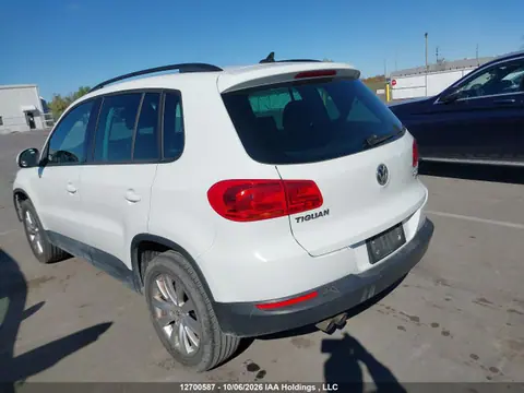 2016 Volkswagen Tiguan Comfort/high/r-line/sp Ed VIN WVGJV7AX4GW533708 фото 3