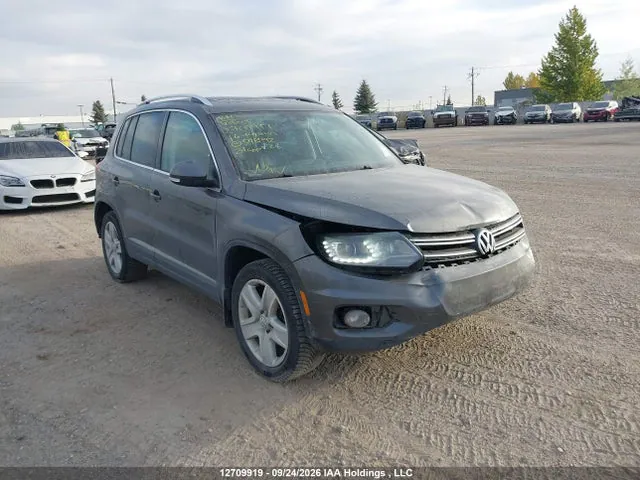 2016 Volkswagen Tiguan Comfort/high/r-line/sp Ed VIN WVGJV7AX1GW548442 фото 1