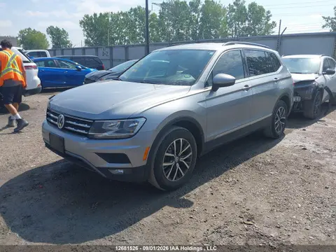 2019 Volkswagen Tiguan Comfortline VIN 3VV2B7AX3KM088986 фото 2