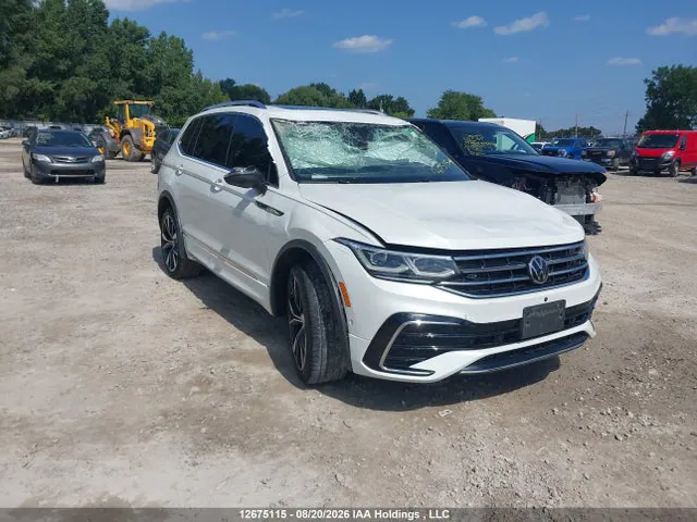 2023 Volkswagen Tiguan Highline R-line VIN 3VV4B7AX8PM075831 фото 1