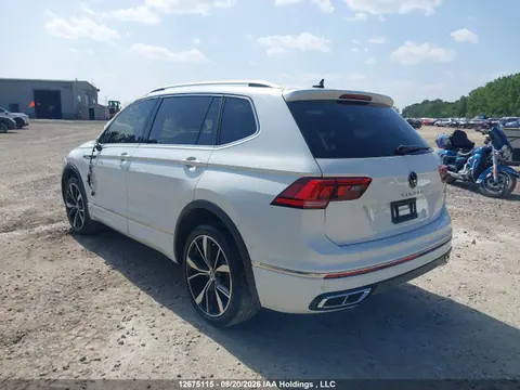 2023 Volkswagen Tiguan Highline R-line VIN 3VV4B7AX8PM075831 фото 3