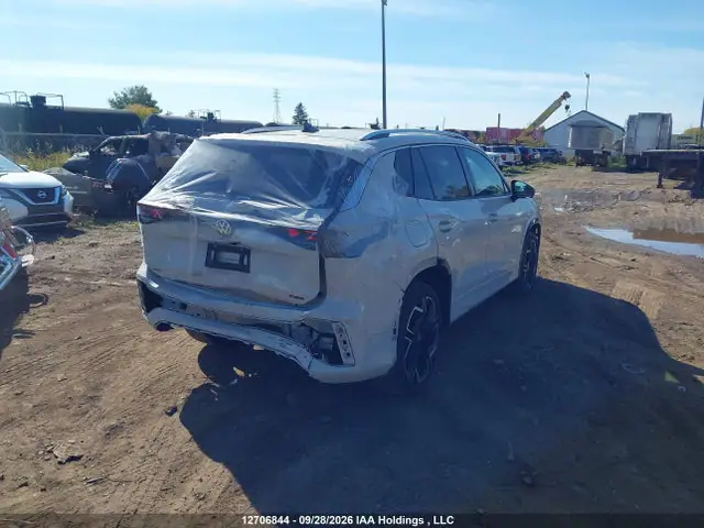 3VVUW7RM4TM135726 — 2026 Volkswagen Tiguan Highline Turbo R-Line 4MOTION, фото 4 с аукциона IAAI 14.10.2026, Задняя часть