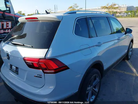 2018 Volkswagen Tiguan Highline VIN 3VV4B7AX4JM107097 фото 4