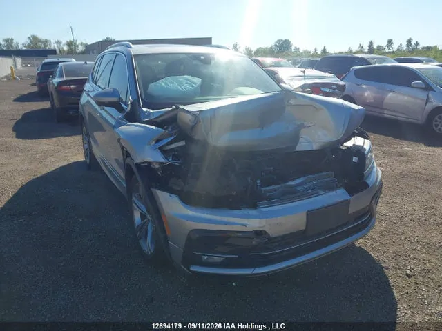 2019 Volkswagen Tiguan Highline VIN 3VV4B7AX8KM181320 фото 1