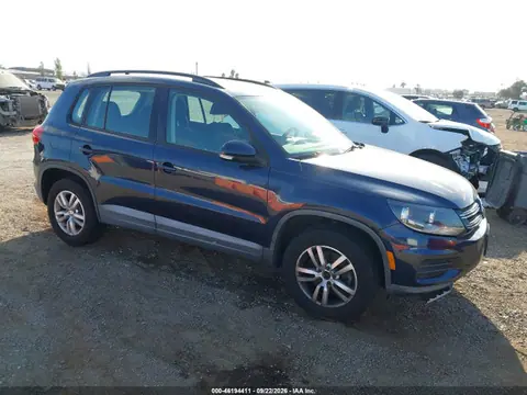 WVGAV7AXXFW599498 — 2015 Volkswagen Tiguan S, Естественный износ (Normal Wear & Tear), фото до ремонта