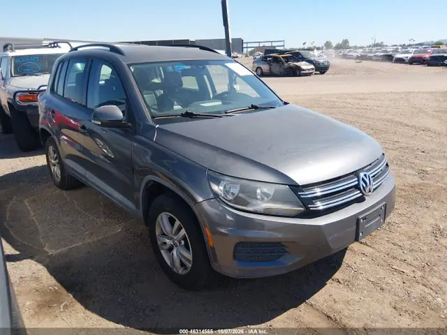 WVGAV7AX2GW587511 — 2016 Volkswagen Tiguan S, Естественный износ (Normal Wear & Tear), фото до ремонта