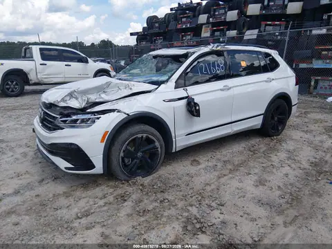 2023 Volkswagen Tiguan Se R-line Black VIN 3VVCB7AX8PM121668 фото 2
