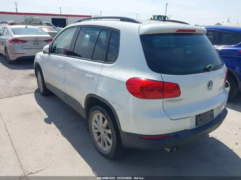 2015 Volkswagen TIGUAN SE VIN WVGAV7AX1FW575462 фото 3