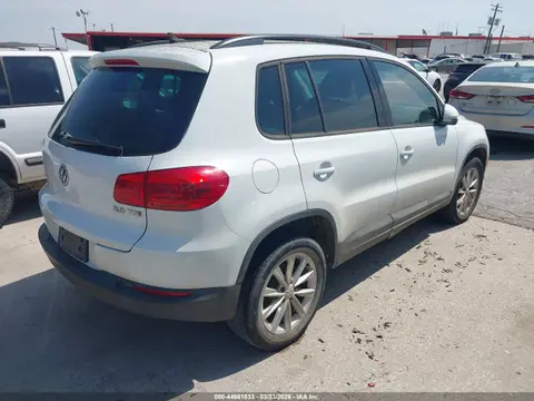 2015 Volkswagen TIGUAN SE VIN WVGAV7AX1FW575462 фото 4