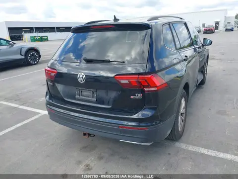 2018 Volkswagen Tiguan Trendline VIN 3VV0B7AX4JM184941 фото 4
