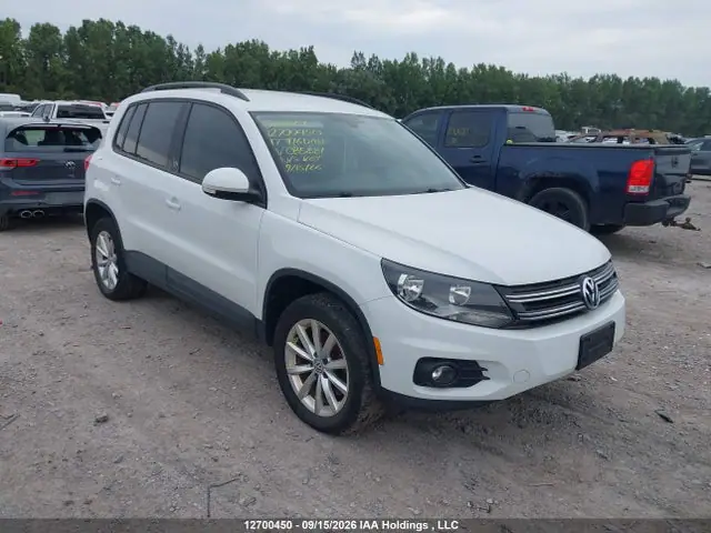 WVGNV7AX1HK035881 — 2017 Volkswagen Tiguan Wolfsburg Edition, Not specified, фото до ремонта