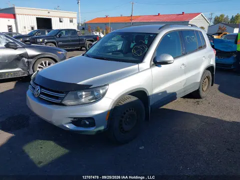 2017 Volkswagen Tiguan Wolfsburg Edition VIN WVGNV7AX6HW513091 фото 2