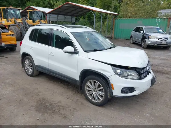 WVGBV7AX2GW546865 — 2016 Volkswagen Tiguan, Передняя часть слева (Left Front), фото до ремонта