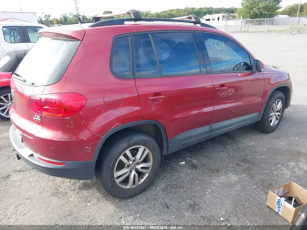 2016 VOLKSWAGEN TIGUAN VIN WVGBV7AX9GW050493 фото 4