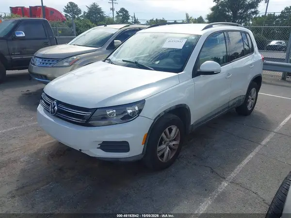 WVGAV7AX2GW541564 — 2016 Volkswagen Tiguan, фото 2 с аукциона IAAI, Естественный износ