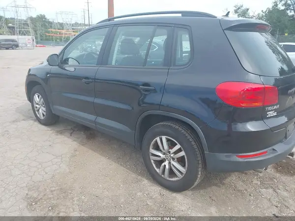 WVGAV7AX6GW542684 — 2016 Volkswagen Tiguan, фото 3 с аукциона IAAI 10.10.2026, Естественный износ