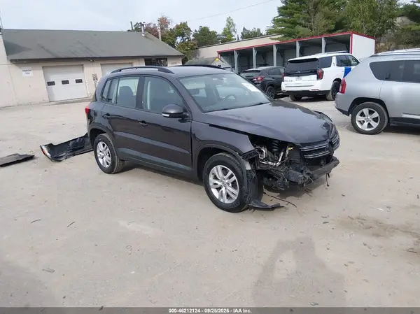 WVGBV7AX8GW590689 — 2016 Volkswagen Tiguan, Передняя часть (Front End), фото до ремонта