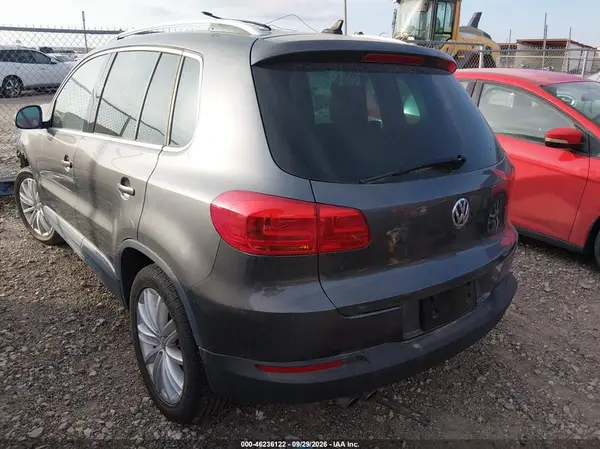 2016 VOLKSWAGEN TIGUAN VIN WVGAV7AX6GW553765 фото 3