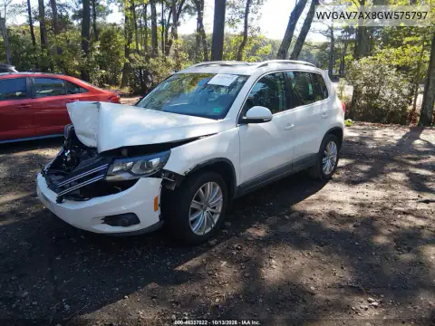 WVGAV7AX8GW575797 — 2016 Volkswagen Tiguan, фото 2 с аукциона IAAI, Передняя часть