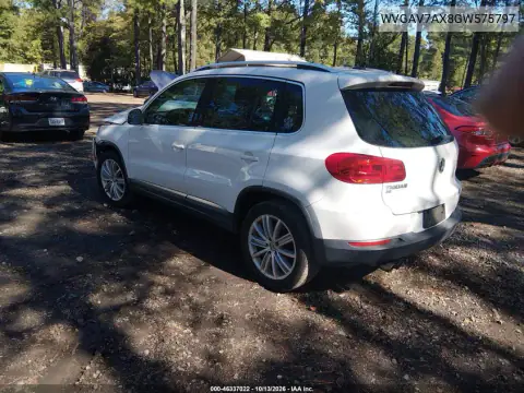 WVGAV7AX8GW575797 — 2016 Volkswagen Tiguan, фото 3 с аукциона IAAI, Передняя часть