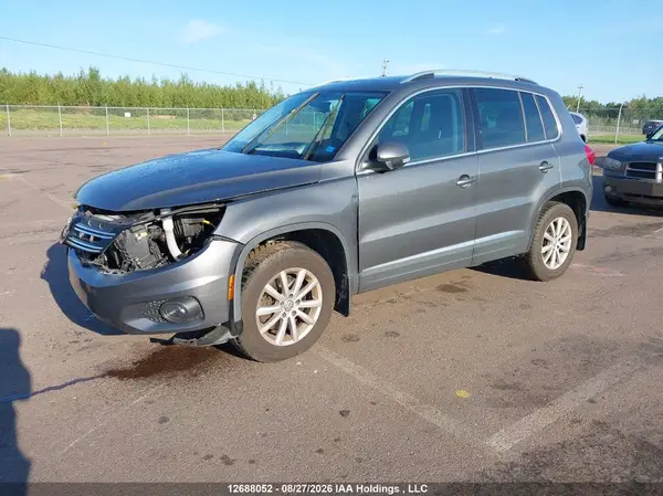 WVGMV7AX4HK035837 — 2017 Volkswagen Tiguan, фото 2 с аукциона IAAI 29.09.2026, Передняя часть