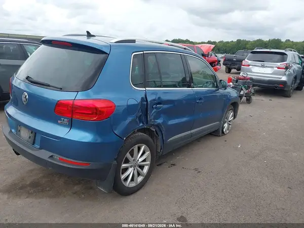 WVGSV7AXXHW509709 — 2017 Volkswagen Tiguan, фото 4 с аукциона IAAI 13.10.2026, Правый бок
