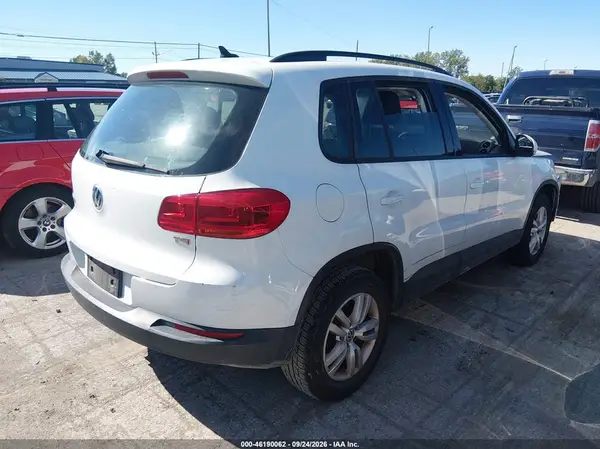 WVGAV7AX2HW512681 — 2017 Volkswagen Tiguan, фото 4 с аукциона IAAI, Передняя часть