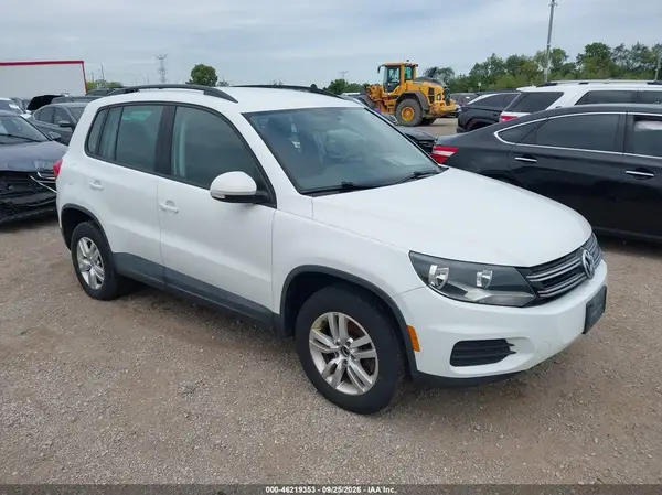 WVGBV7AX5HK009092 — 2017 Volkswagen Tiguan, Естественный износ (Normal Wear & Tear), фото до ремонта