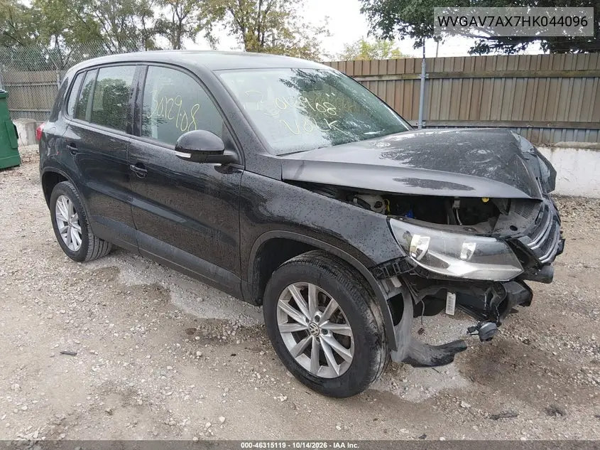 WVGAV7AX7HK044096 Volkswagen Tiguan 2017 — повреждение Не указано, фото до ремонта