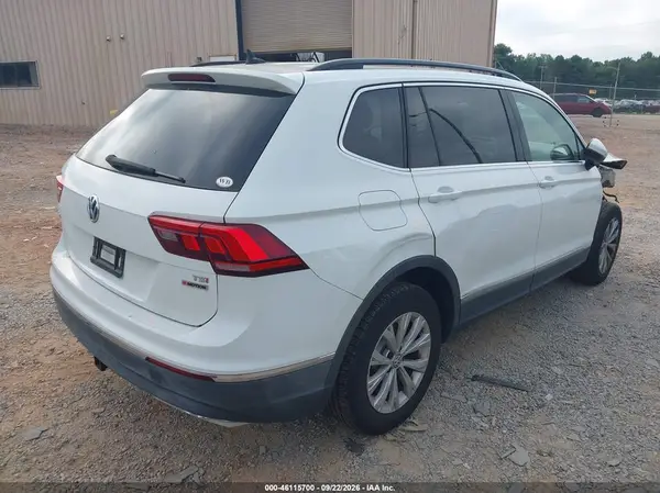3VV2B7AX0JM053482 — 2018 Volkswagen Tiguan, фото 4 с аукциона IAAI, Передняя часть