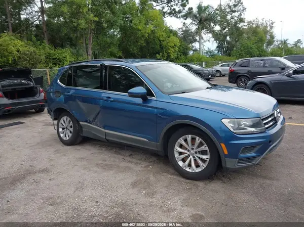 3VV3B7AX4JM133582 — 2018 Volkswagen Tiguan, Задняя часть (Rear), фото до ремонта