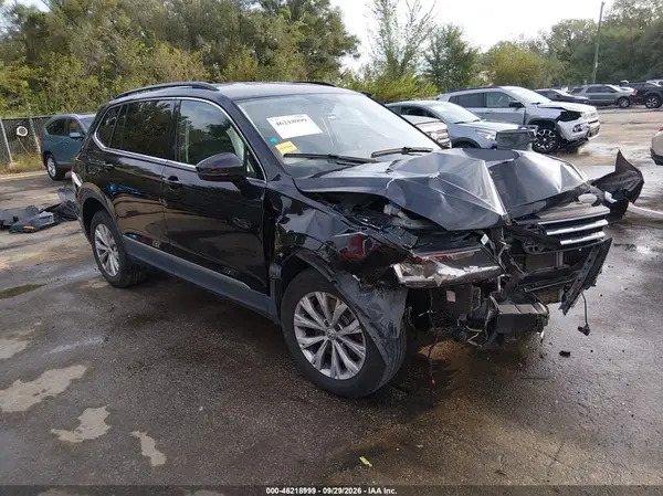 3VV2B7AX5JM175349 — 2018 Volkswagen Tiguan, Передняя часть (Front End), фото до ремонта
