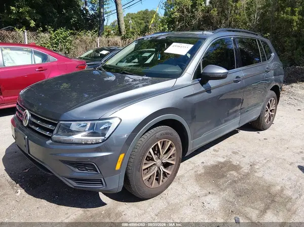 3VV2B7AX7KM182742 — 2019 Volkswagen Tiguan, фото 2 с аукциона IAAI, Задняя часть